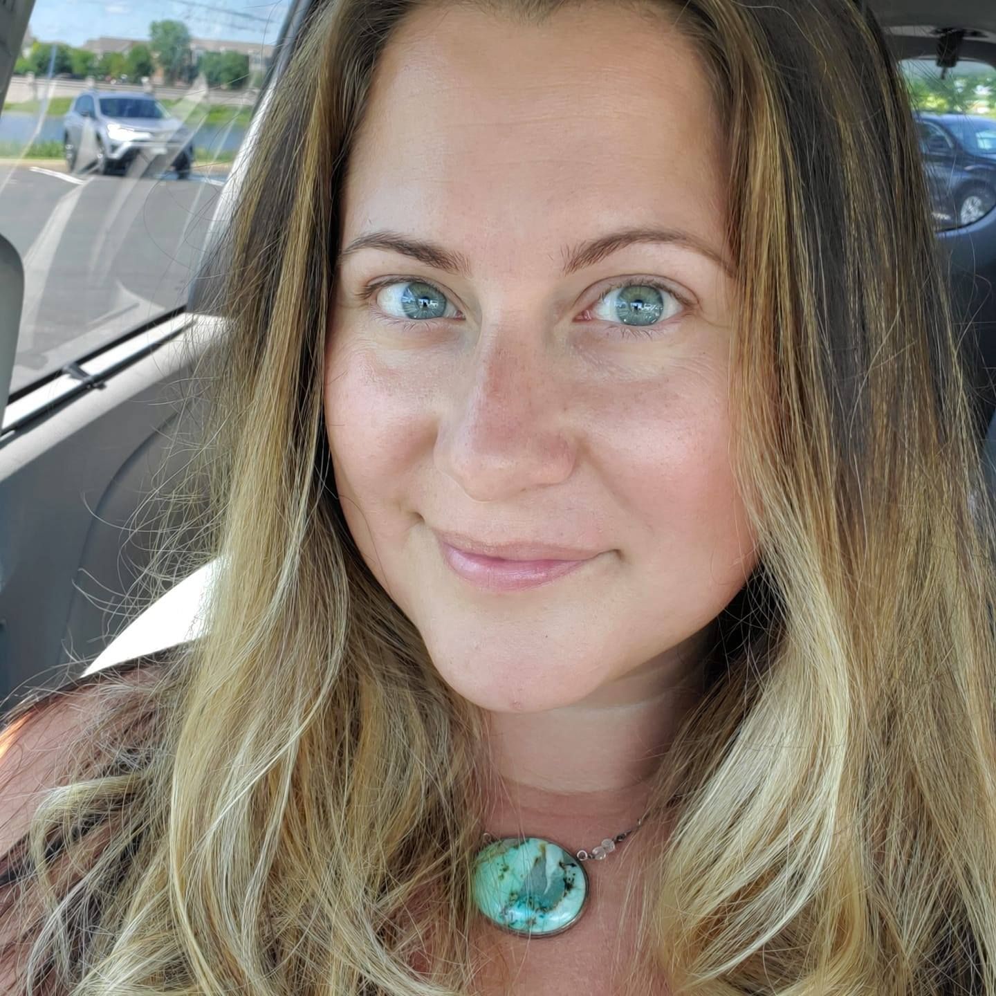 Moxie Malas photo 1